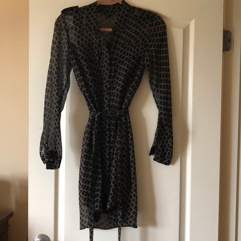 Club Monaco shirt dress never worn.